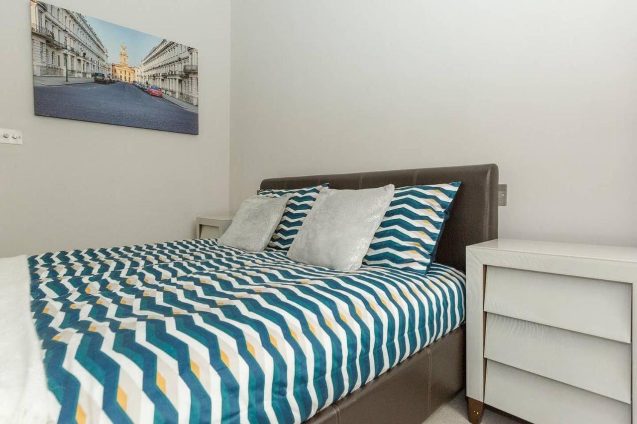 Modern 1BR Period Property in Kensington London Exterior foto