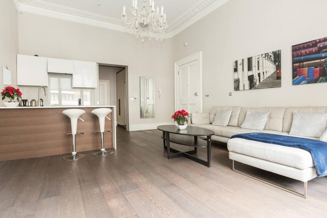 Modern 1BR Period Property in Kensington London Exterior foto