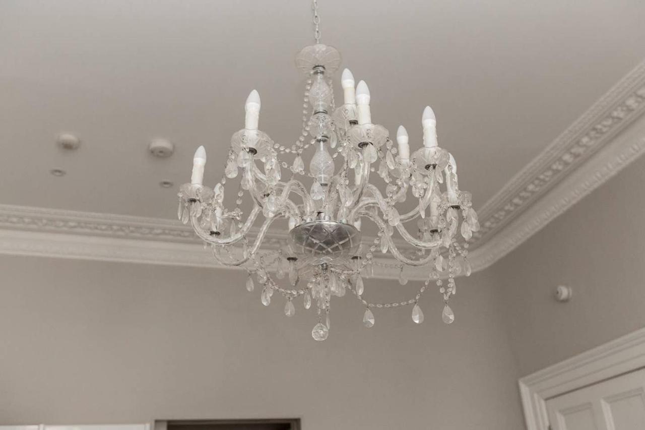 Modern 1BR Period Property in Kensington London Exterior foto